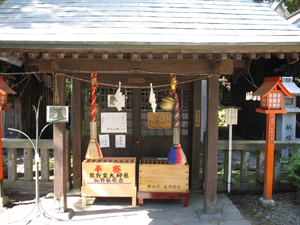 長野・群馬両県にあるお賽銭箱